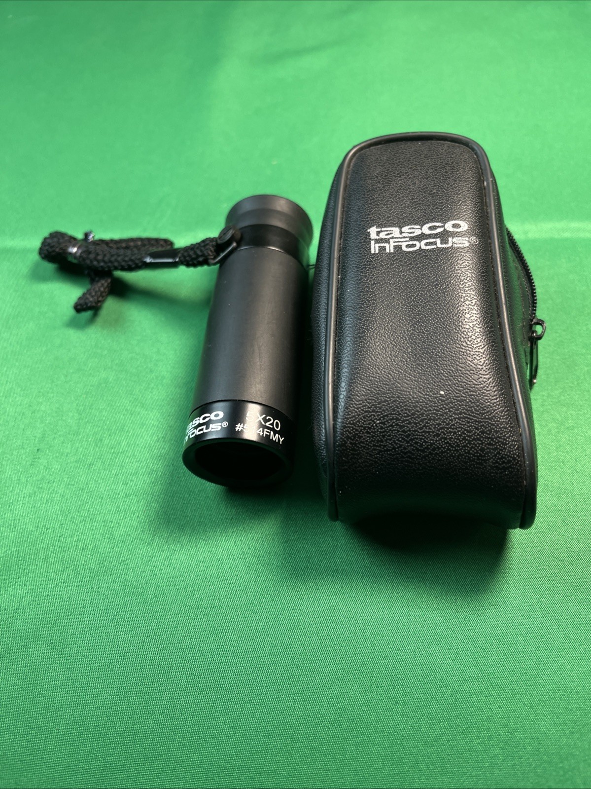 Tasso InFocus #514FMY 5X20 Golf Range Finder Black With Case