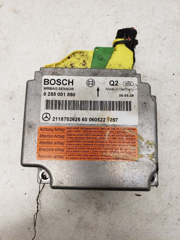 2003-2008 Mercedes E-Class Control Module ab E300 OEM 1438424