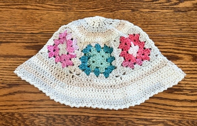 HANDMADE Crochet MOMMY AND ME Granny Square 100%COTTON YARN colorful Bucket Hat