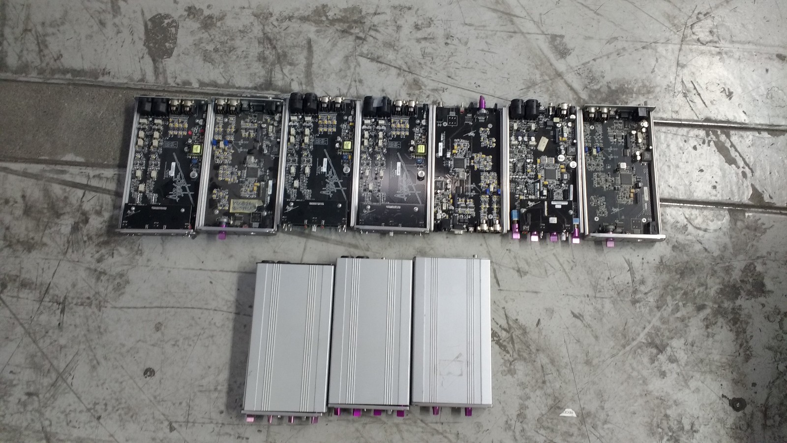 LOT OF 10 MIXED Apogee Mini-Me Mini DAC 192K Mini MP for parts must read listing
