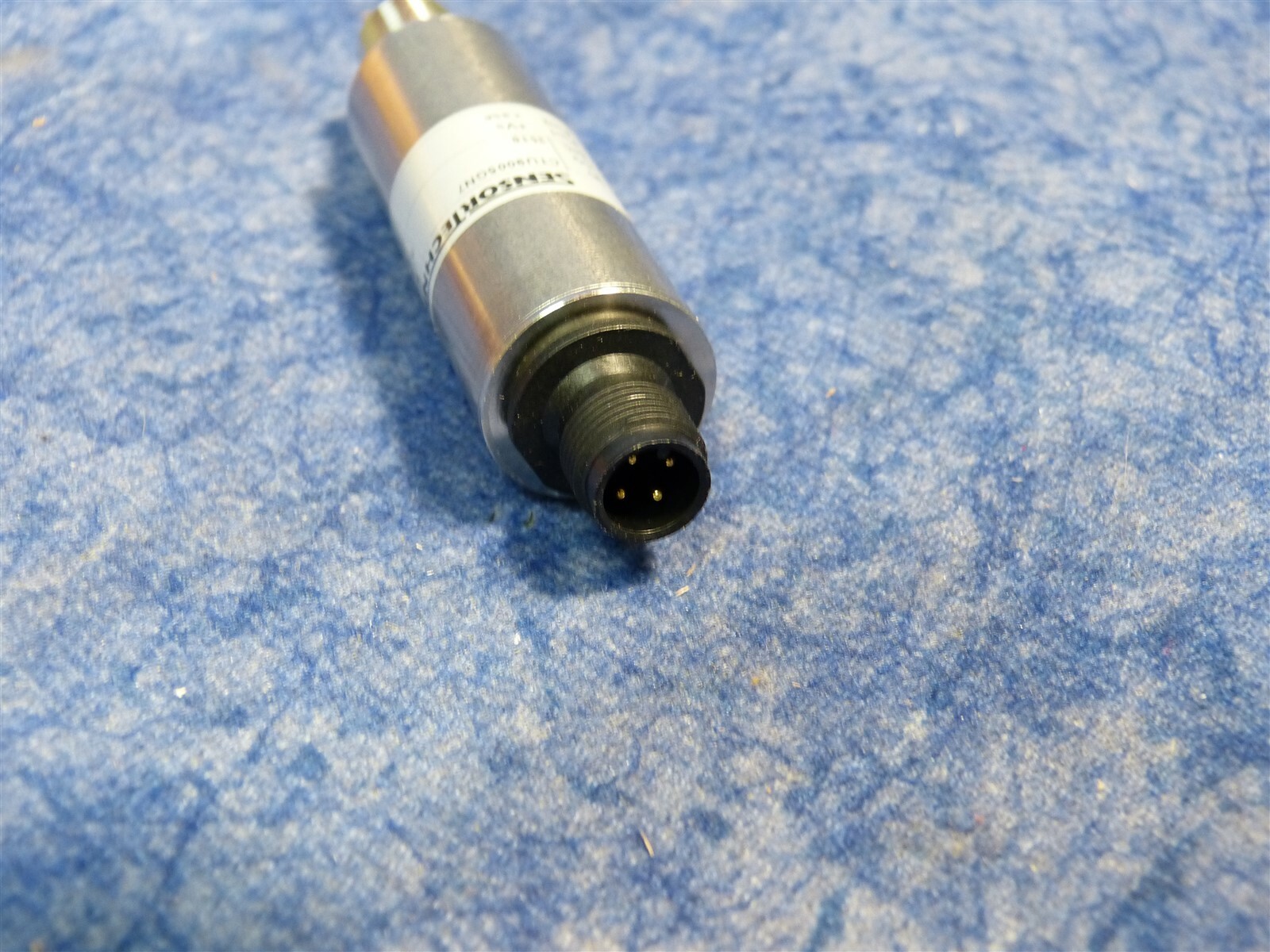 Sensor Technics CTU9005GN7 Digital Pressure Transmitter, 0-5 PSIG BN102