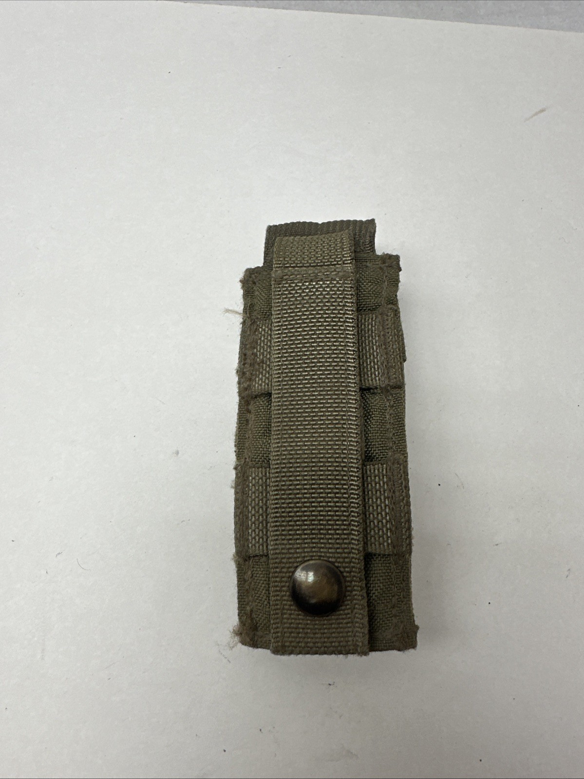 Eagle Industries MOLLE SFLCS Flat M9 Single Pouch Pistol Khaki Flashlight