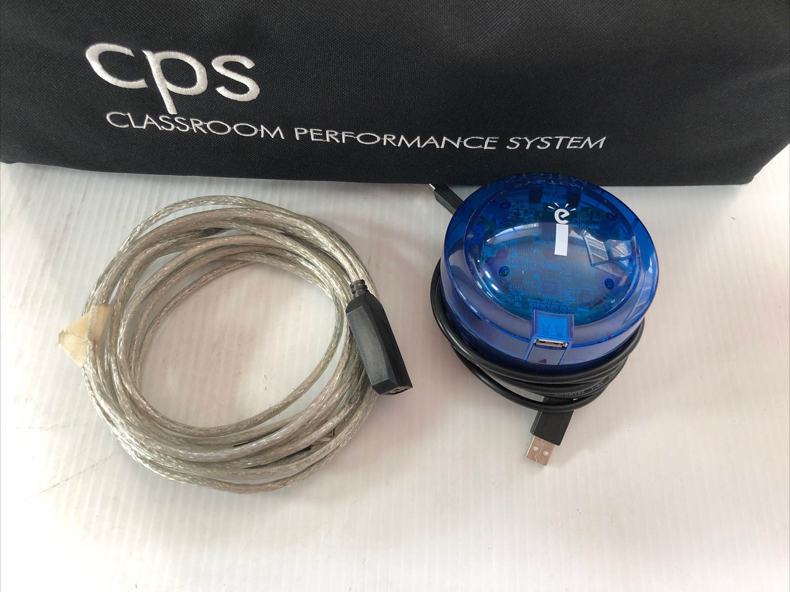 E Instruction CPS Classroom Performance System Clickers Set Of 26 +2 white+ Case