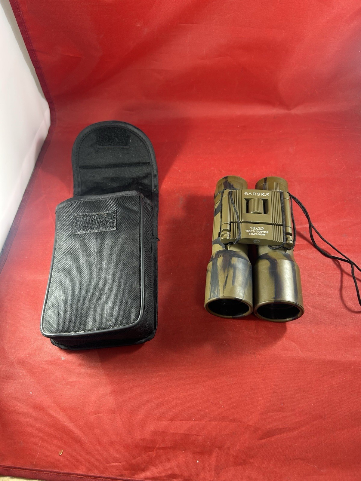 BARSKA 16x32 Binoculars 16x Magnification 32mm Camo With Case