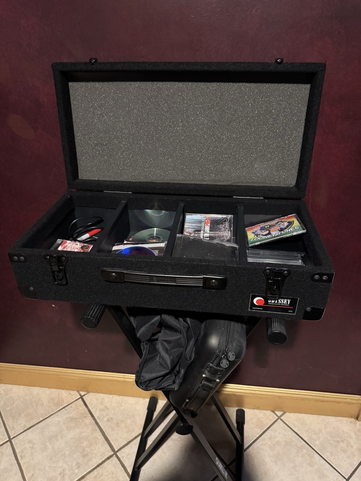 Odyssey American Audio DCD-PRO310 Double Deck Controller w/ Rack Case, Black
