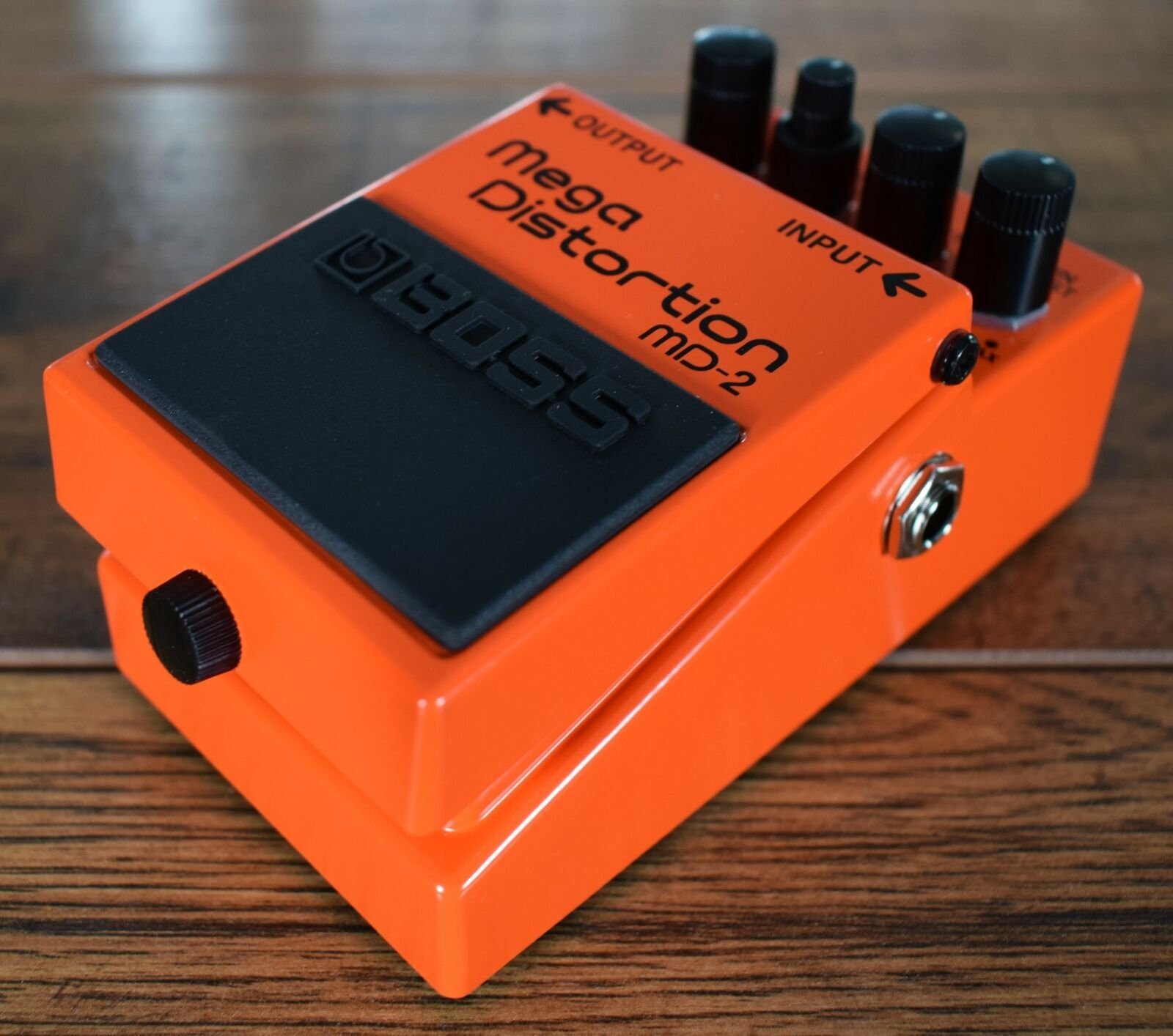 Boss MD-2 Mega Distortion Guitar Effect Pedal