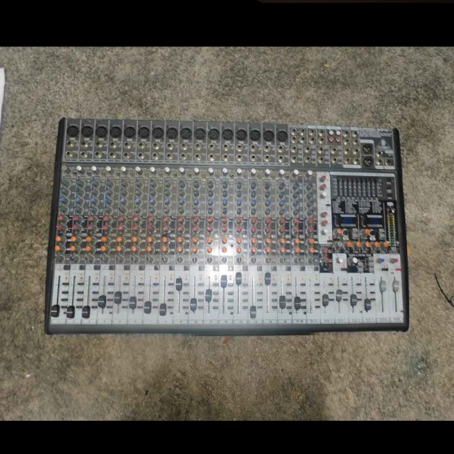 Behringer Eurodesk SX2442FX 26-Channel Analog Mixer w/ FX & Graphic EQ
