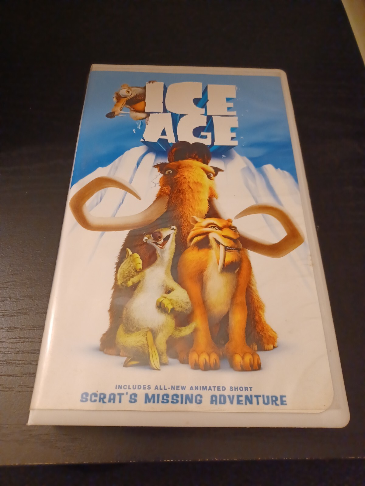 Ice Age (VHS, 2002, Includes Bonus Short "Scrats Missing Adventure")