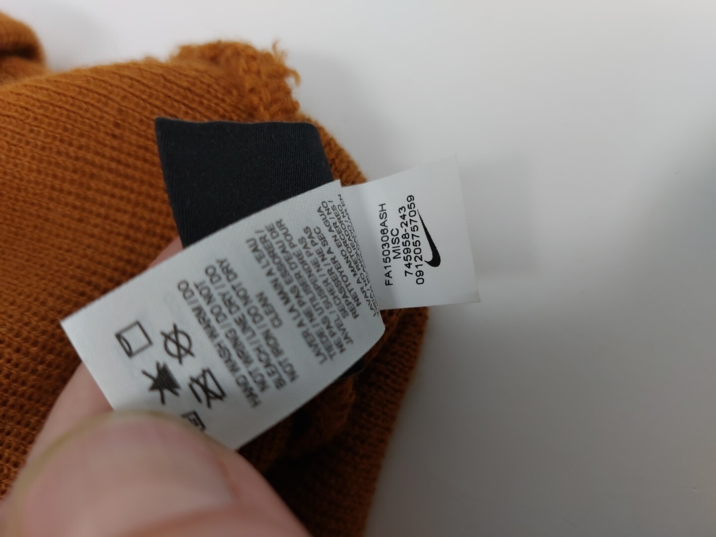 Nike Air Patch Logo Beanie Burnt Sienna Hat Cap