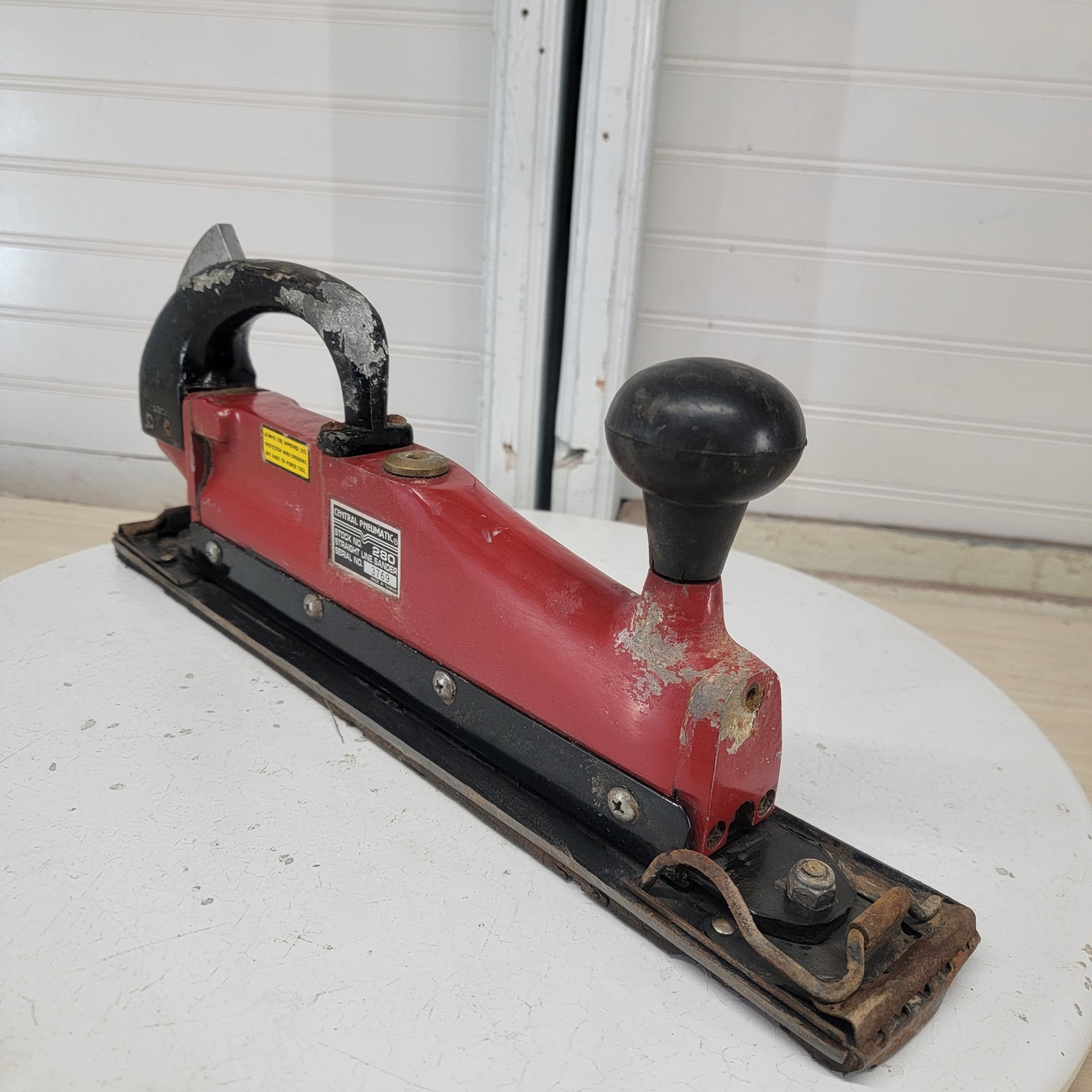 Central Pneumatic 280 Straight Line Air Sander Tested Working Long Board
