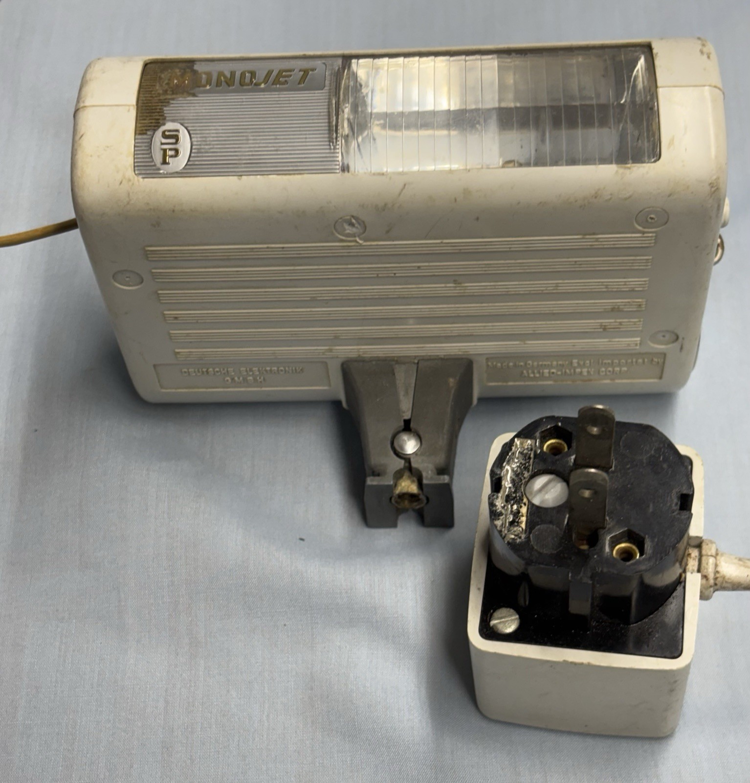 Monojet SP Electronic Flash Unit, Parts Only