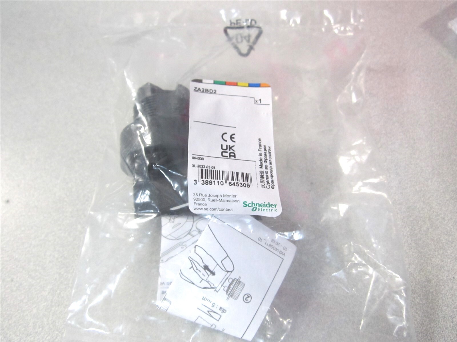 Schneider Electric (ZA2BD2) 2 Position Maintained Black Selector Switch Only