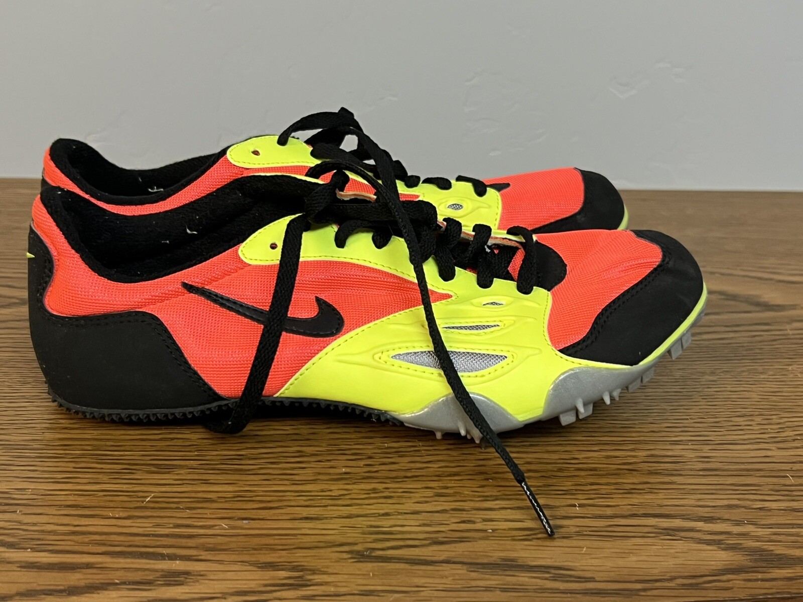 NIKE Bowerman Zoom Rival Track & Field Spikes Size 8 , EUC Pre Warn