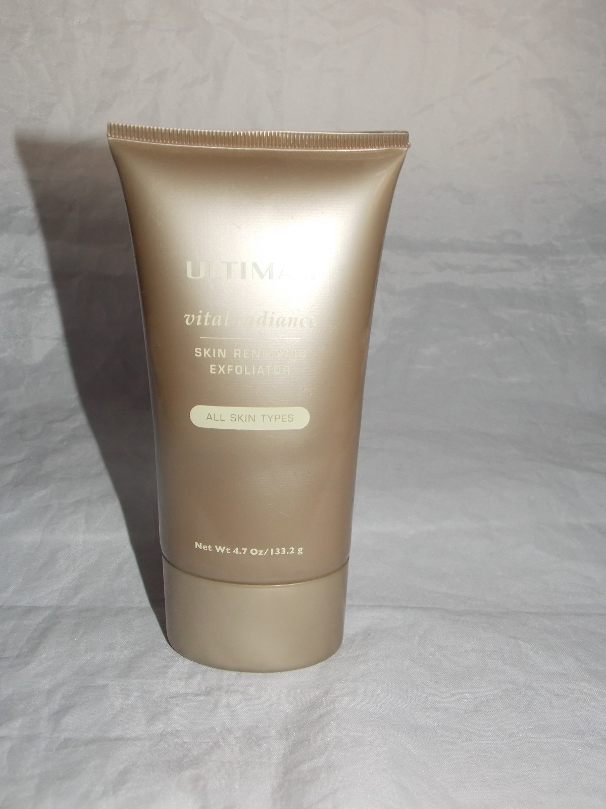 Ultima II Vital Radiance SKIN RENEWING EXFOLIATOR All Skin Types 4.7 oz New RARE