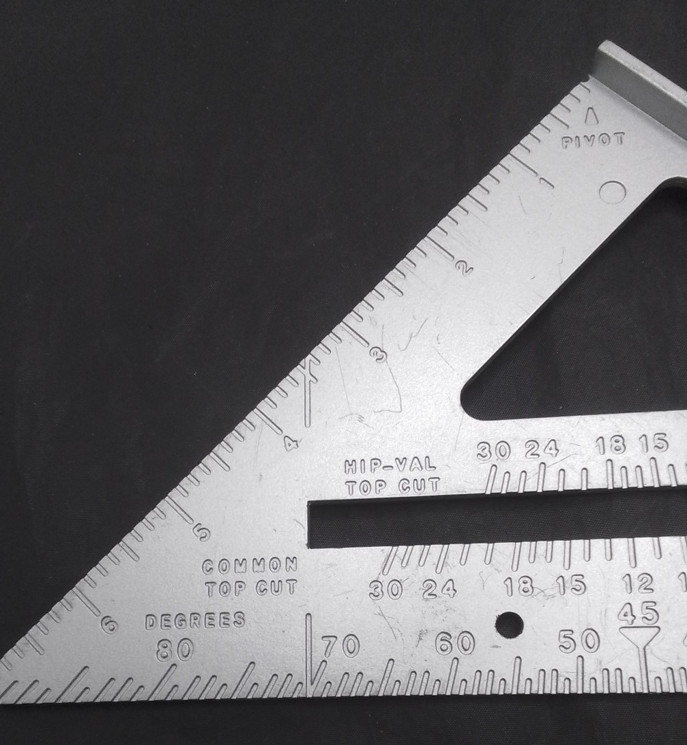 STANLEY 7'' Quick Square Layout Tool – Durable for Carpentry & Framing