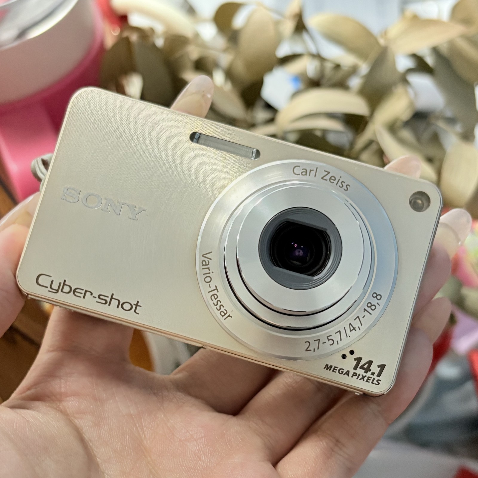 English OK SONY Cyber-Shot DSC-W350 Gold Digital Camera 4x Optical Zoom 14.1MP