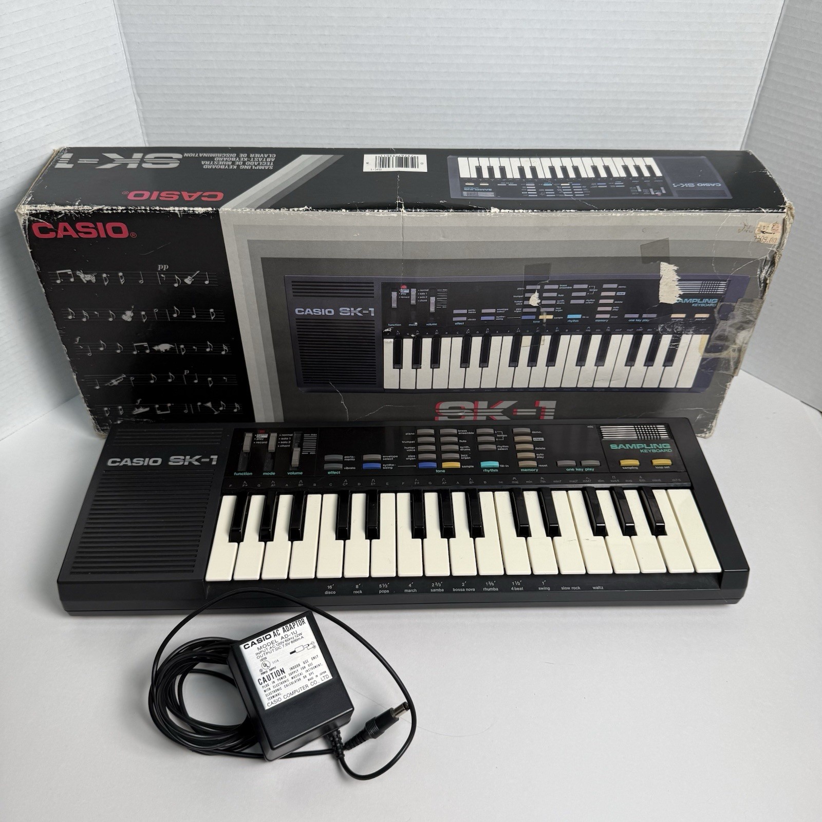 Vintage Casio SK-1 Portable 32 Key Sampling Keyboard w/ Power Supply Works Great