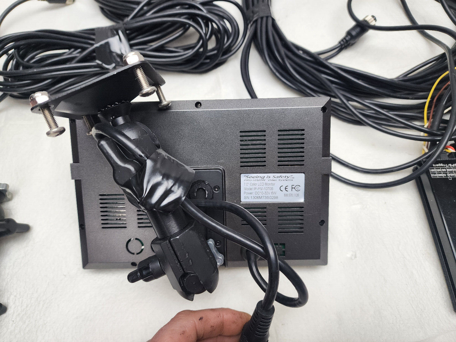 PRO-VISION MODEL IP-PM-1070S 7" LCD Monitor, PD-1736 Solid State DVR, Camera....