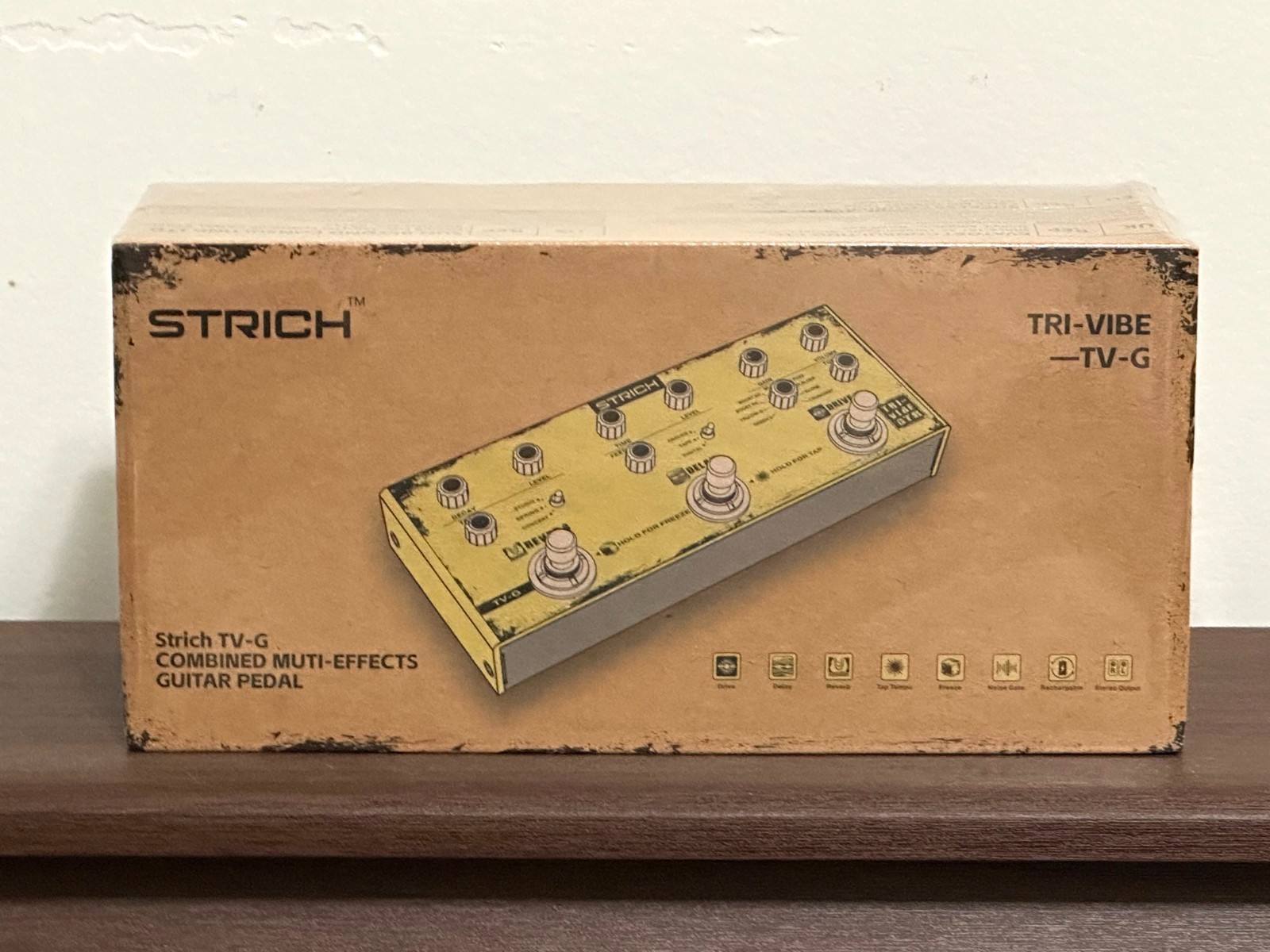 STRICH TV-G triple vibe guitar effects pedal