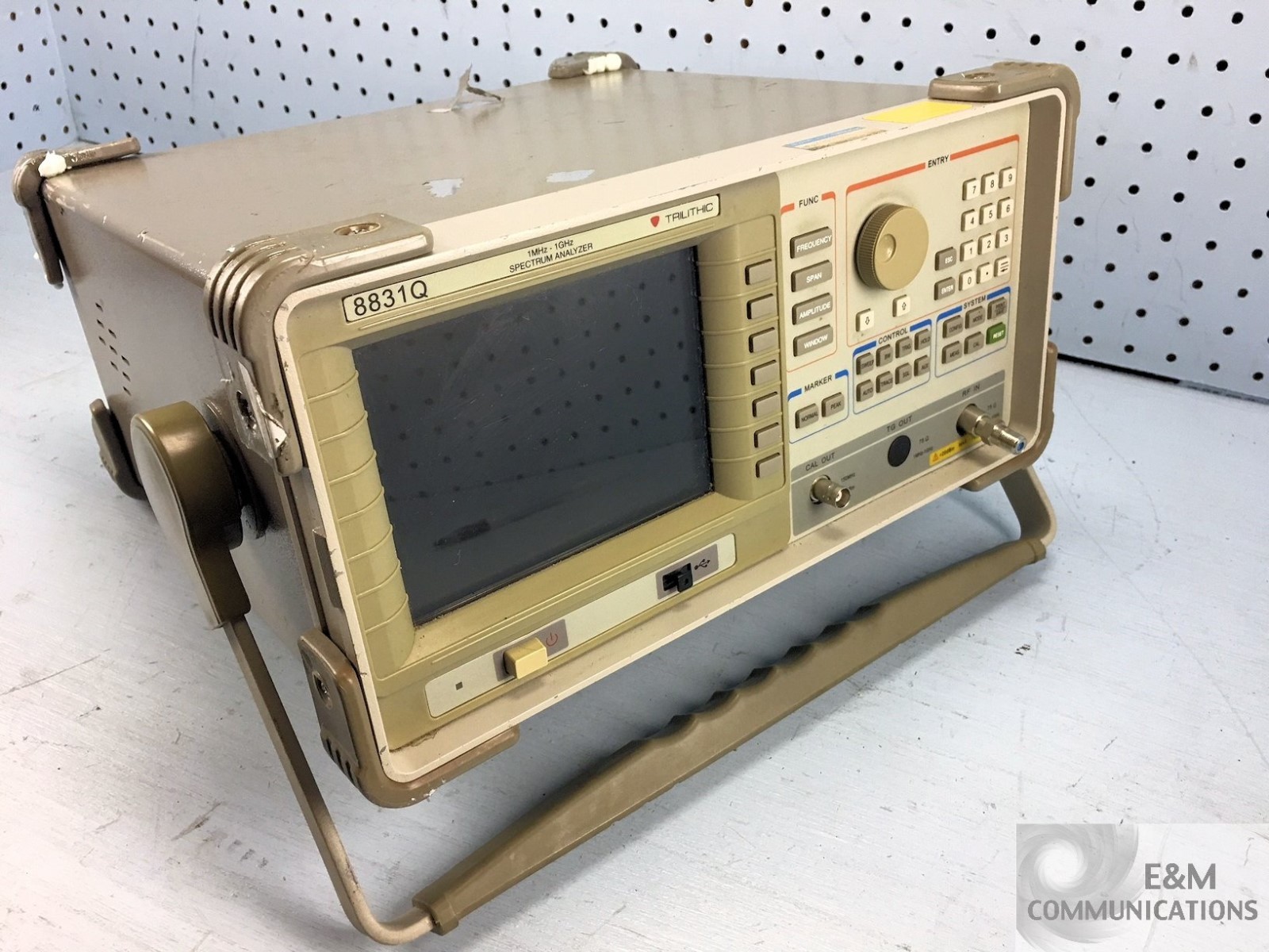 8831Q TRILITHIC SPECTRUM ANALYZER 1 MHz to 1 GHz FOR REPAIR OR PARTS