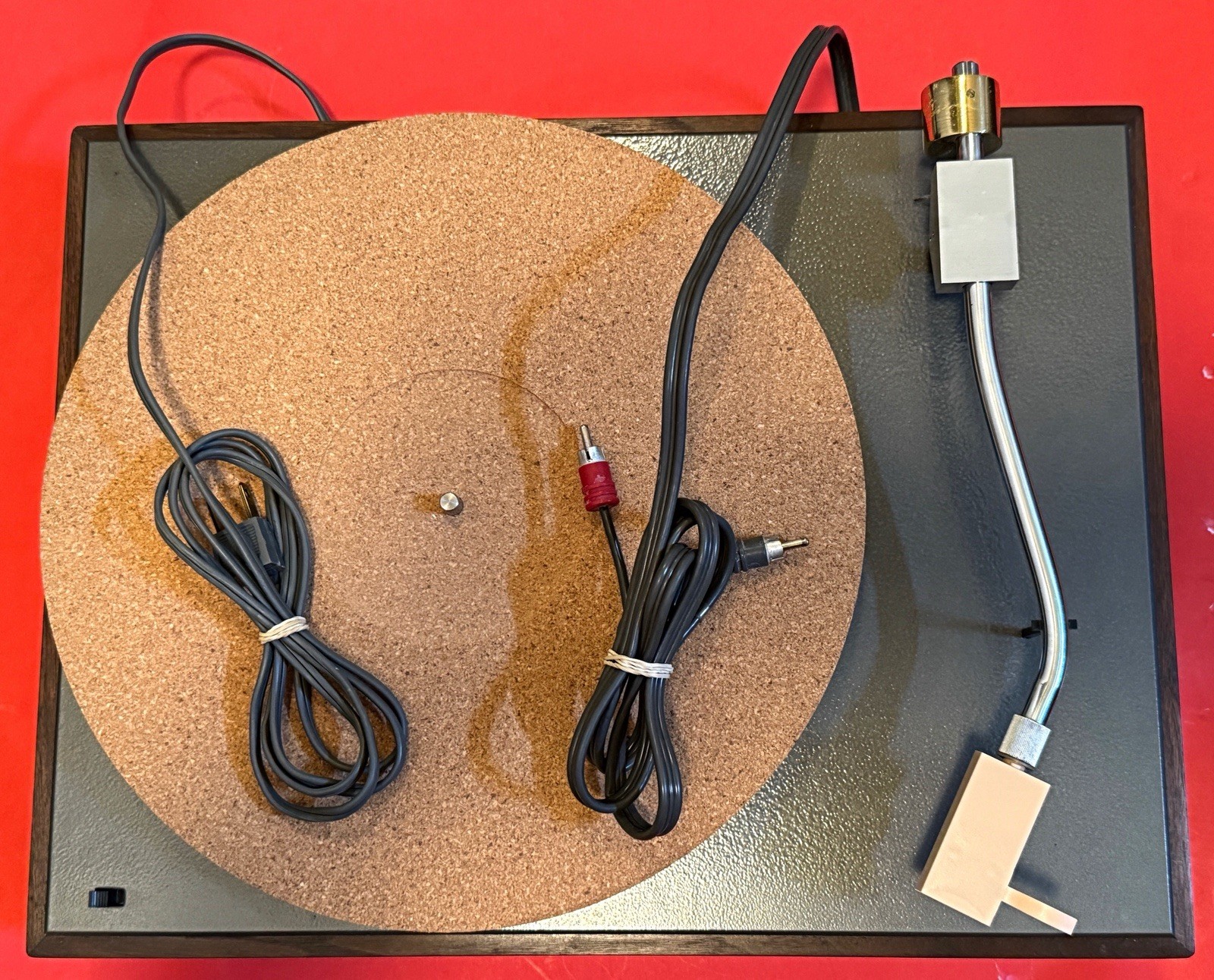 Acoustic Research AR XA Vintage Turntable w/ADC 10E MKII cartridge & Dust Cover