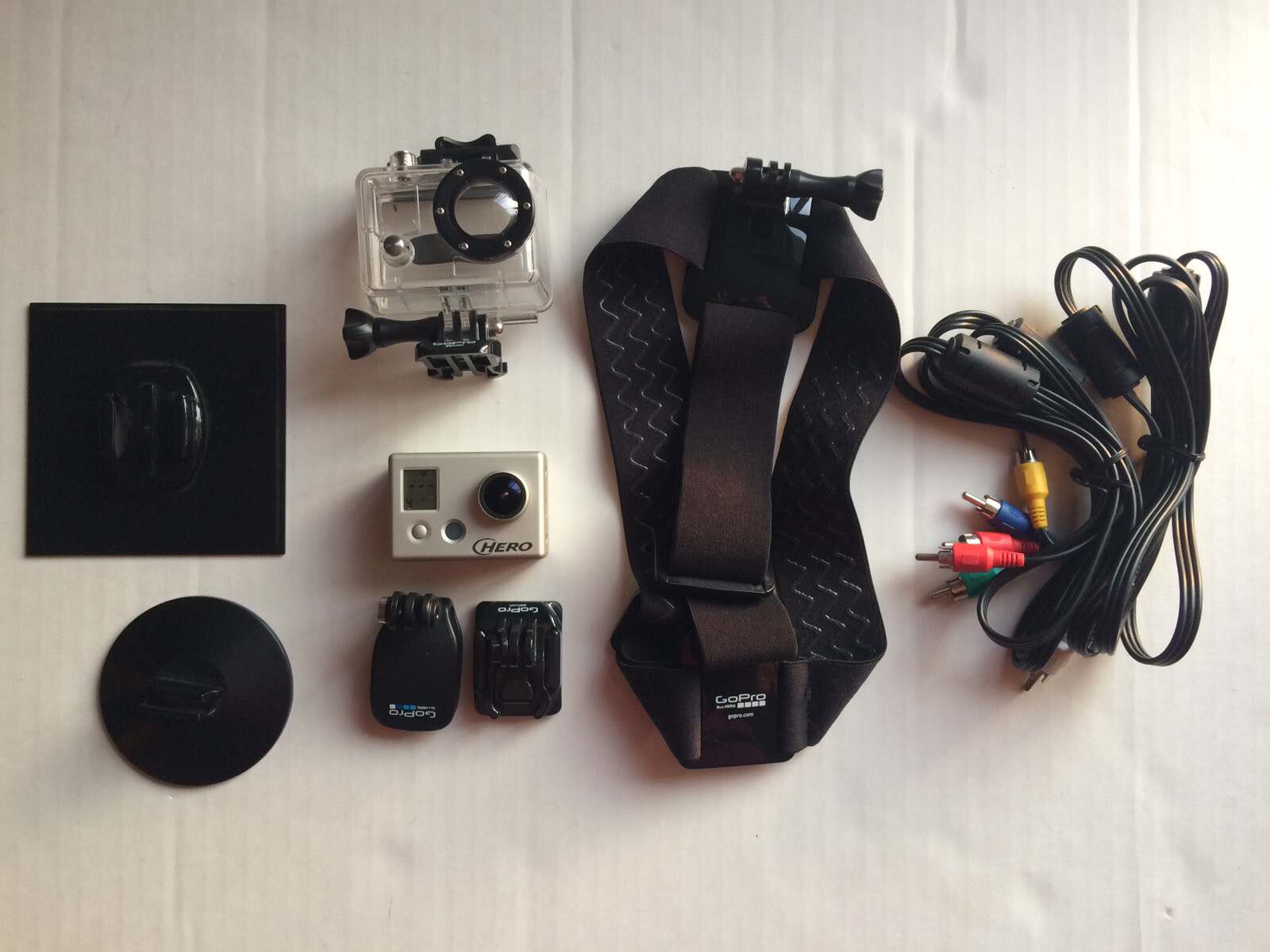 GoPro Hero YHDC5170 With Waterproof Housing and Accessories Tested Working