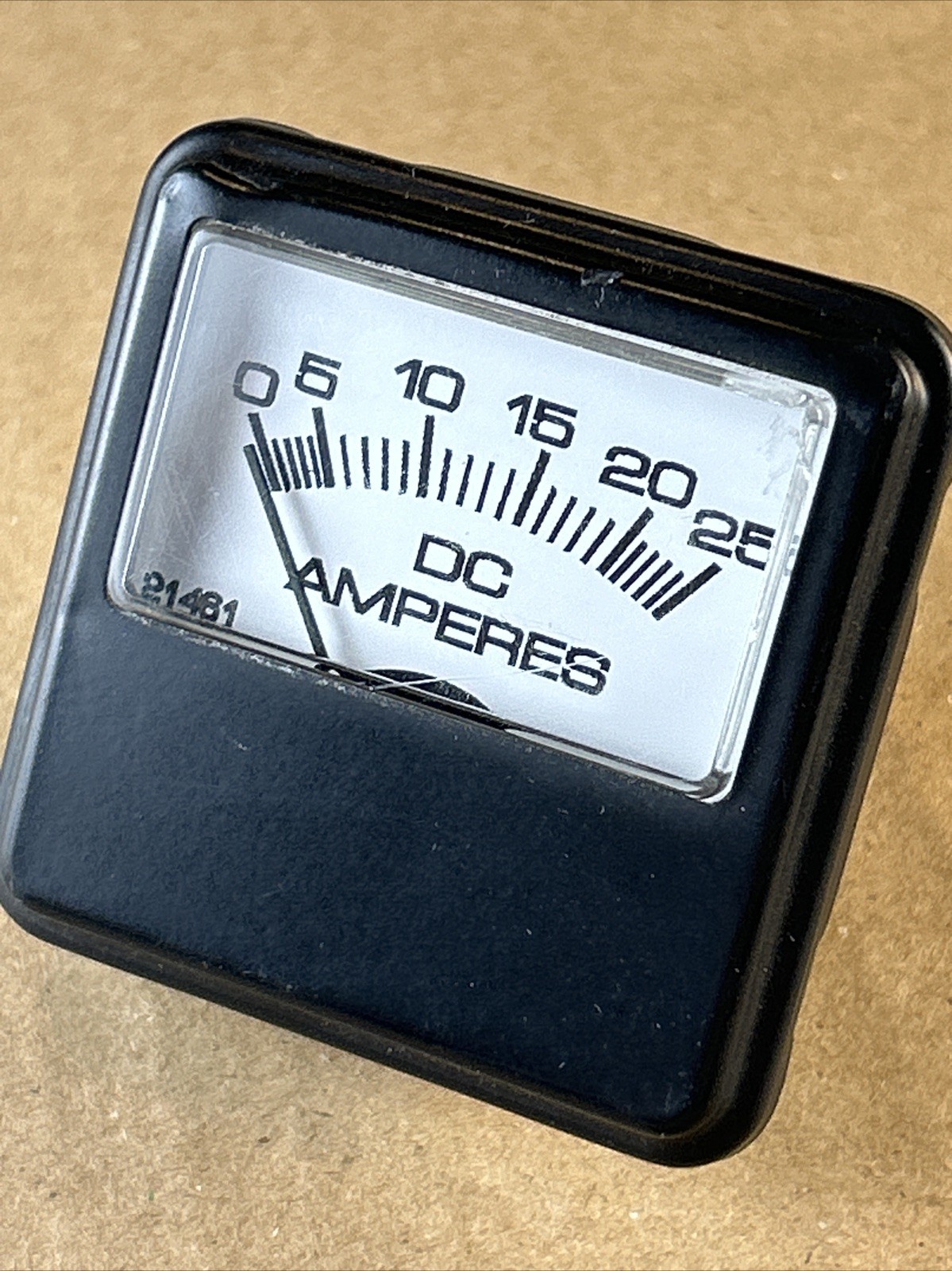 Prime DC Amperes Panel Meter, 0 - 25 Amps, 2.5" x 2.5"