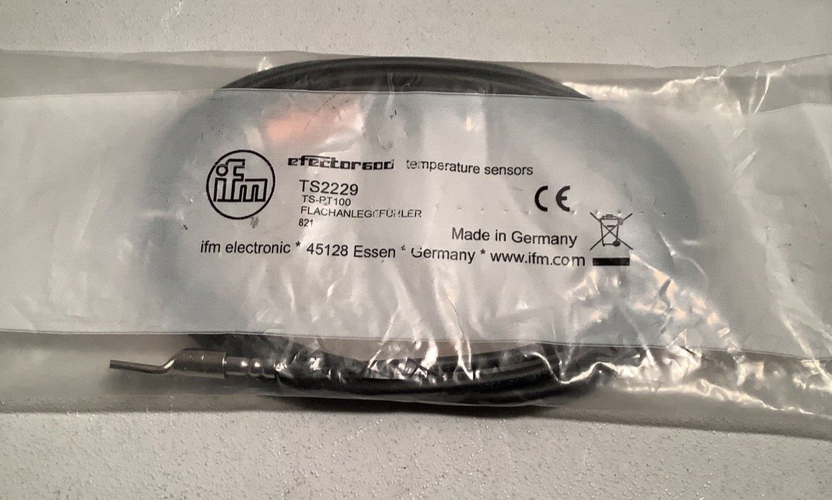 TS2229 IFM EFECTOR 600 TEMPERTURE SENSOR TS-PT100   **NEW**