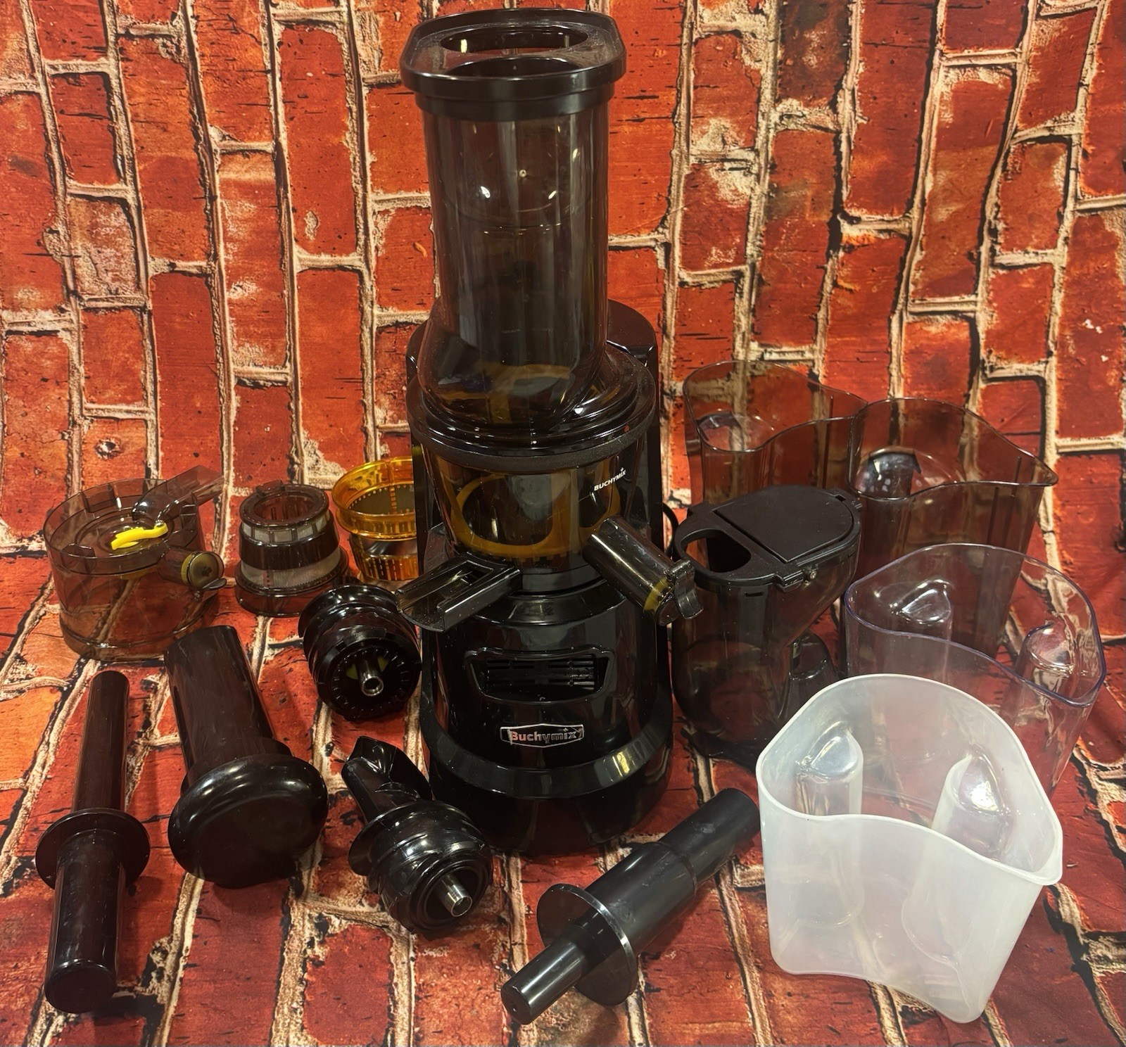 Buchymix Slow Masticating Juicer