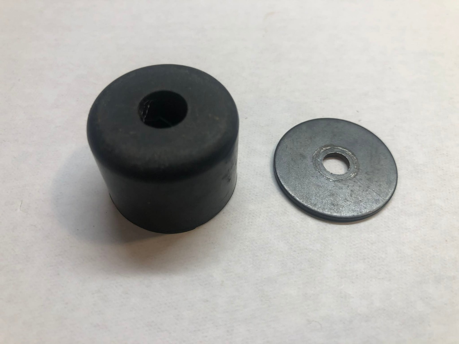 POLK AUDIO LSi15 RUBBER SPEAKER FEET / FOOT WITH WASHER LSi 15 LSi25 (*1 FOOT)