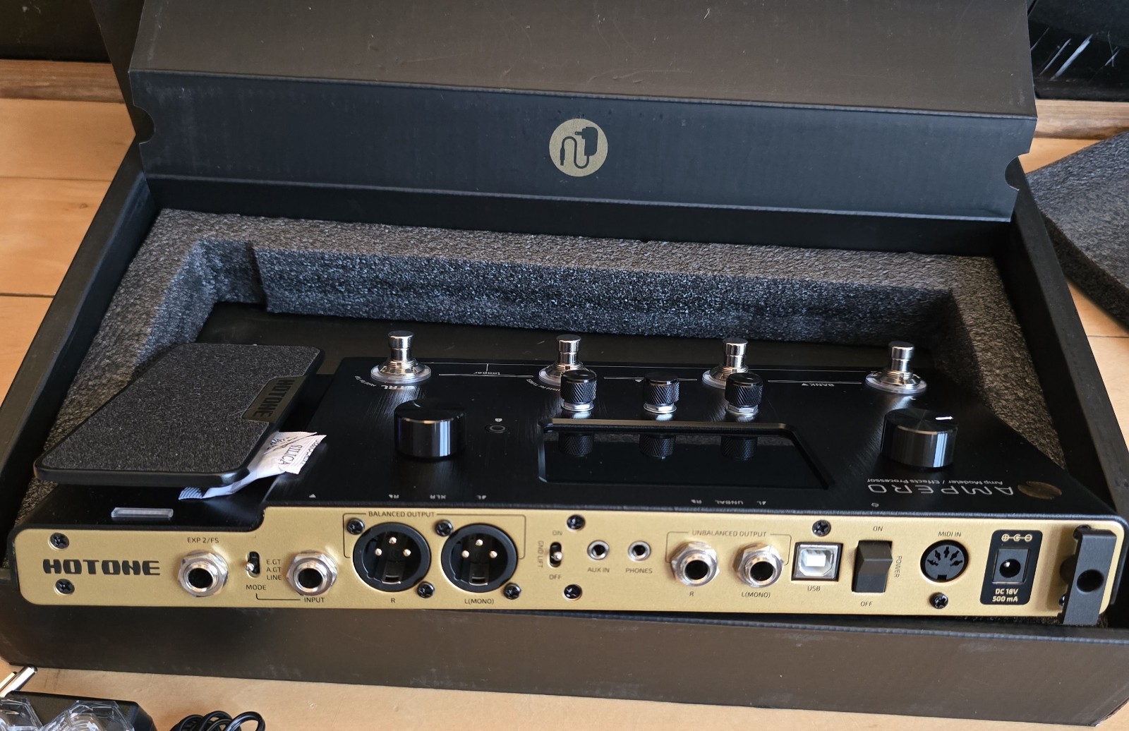 Hotone Ampero MP-100 Guitar Amp Modeler Pedal and Effects Processor Open Box
