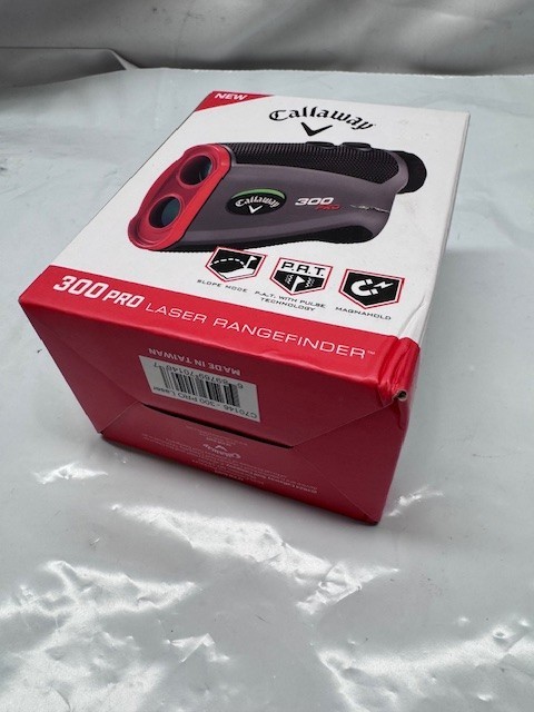 Callaway 300 Pro Golf Laser Rangefinder with Slope *New