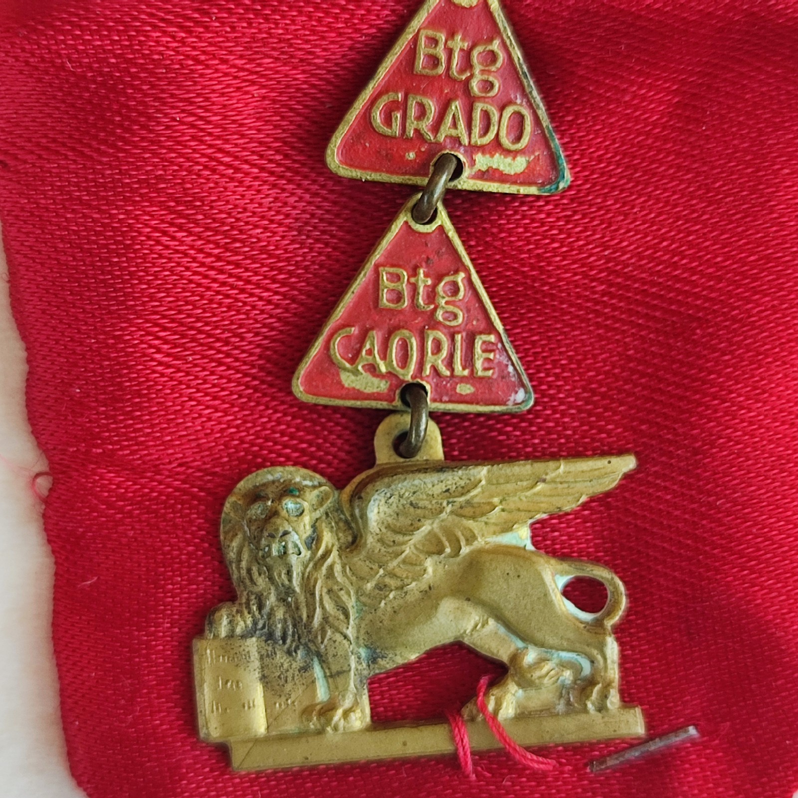 SAN MARCO REGIMENT BADGE ITALIAN BATTALION IN CHINA CHINA VENICE PIN