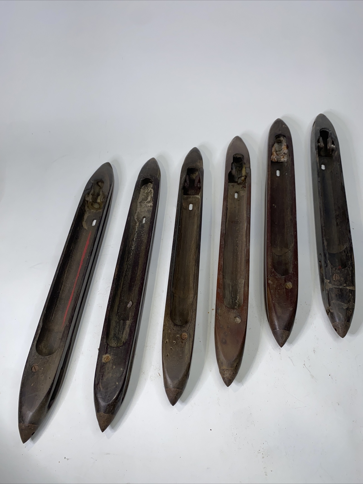 15” Vintage Wooden Loom Weaving Boat End Feed  Metal Tips (as Is) Lot Of 6