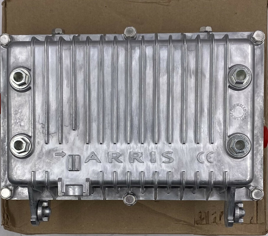 ARRIS BLE120-085-SX-XFC QUAD FULL STATION 1.2GHZ LINE EXTENDER
