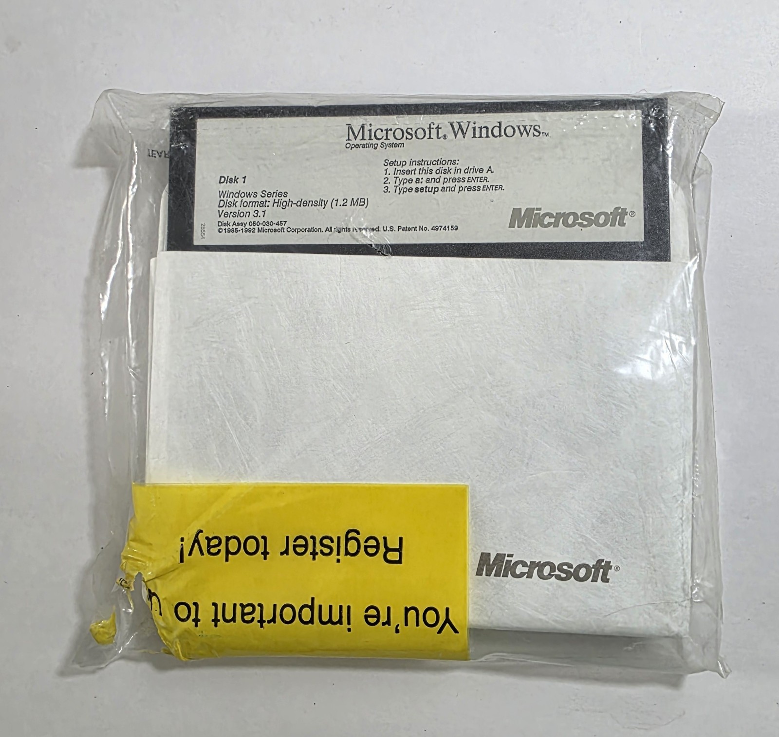 Microsoft Windows 3.1 OEM 5.25 in. 8 Floppy Diskettes - New with Package Damage