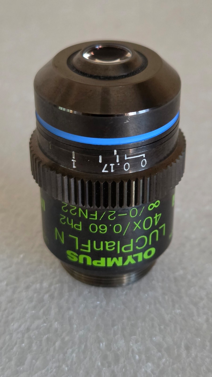 Olympus LUCPlanFL N 40x/0.60 Ph2 ∞/0-2/FN 22 Microscope Objective
