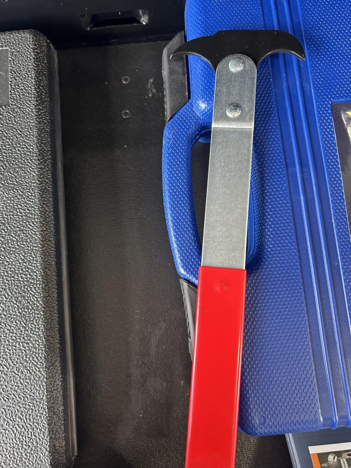 Seal Puller, 3rd Generation Oil Seal Removal Tool with 30% Thicker Dual Hook Tip
