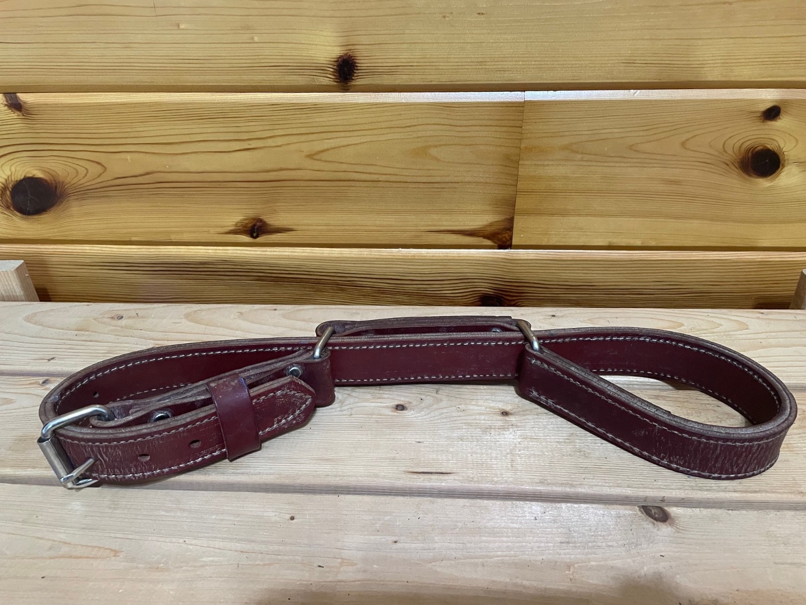 Vintage Heavy Duty Burgundy Leather Figure 8 Horse Hobbles Pasture Training Tack