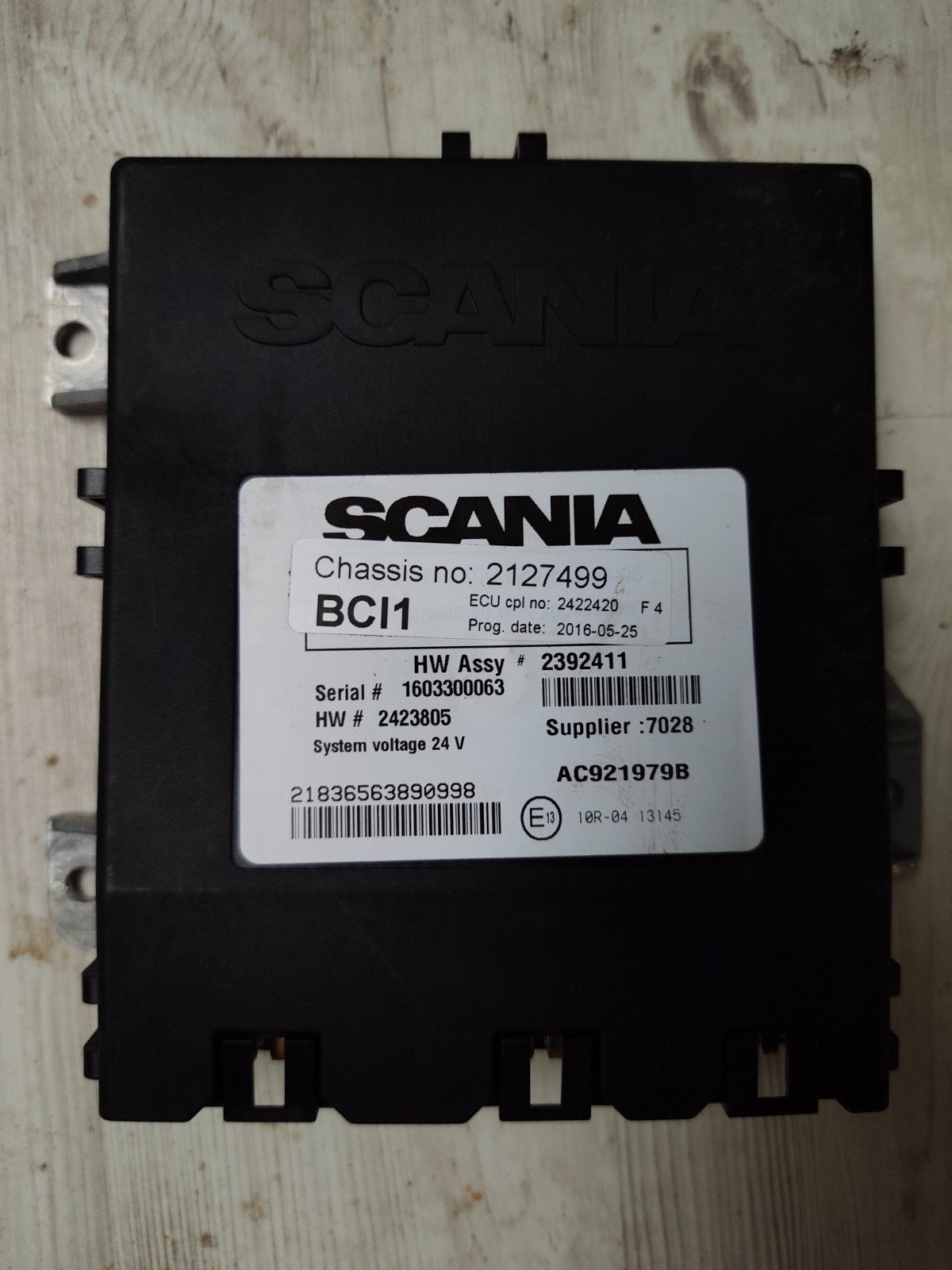 SCANIA BODY CONTROL UNIT 2422420
