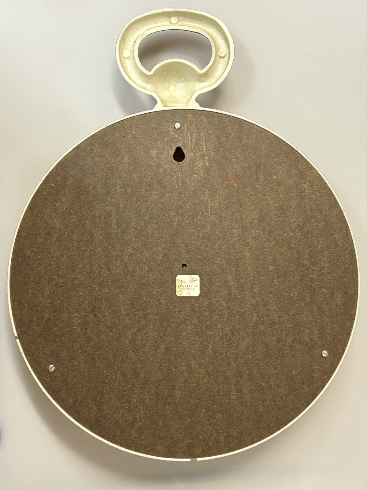 VTG MECHANICAL WINDUP WALL CLOCK WATCHED REPAIRED WORK GUARANTEED (MISSING KEY)