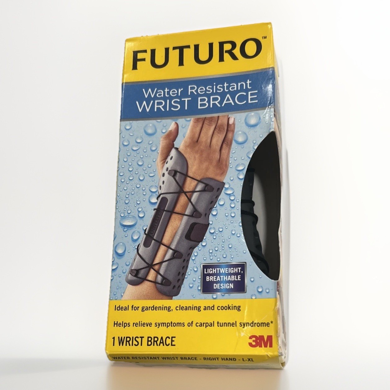 FUTURO Water Resistant Wrist Brace RIGHT Handed Sizes MEDIUM & SMALL Proof S/M