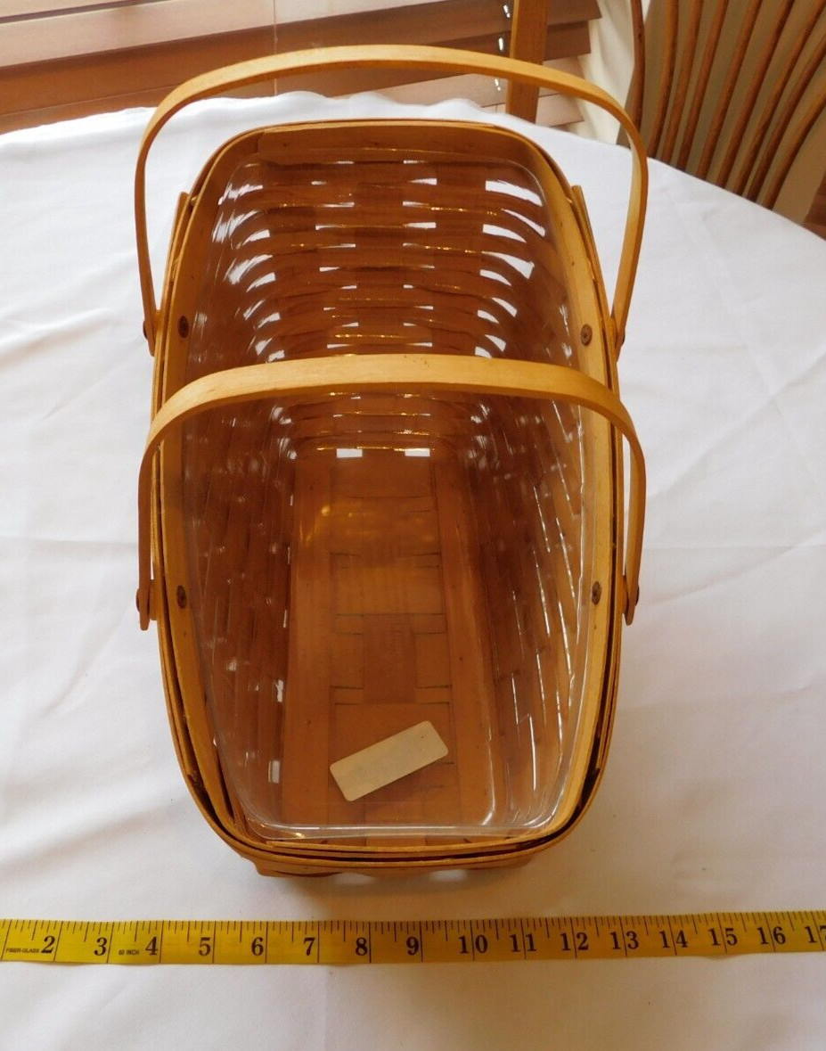 Longaberger Hand Woven Basket with Insert 2000 15" Wide X 8.5" Tall Lg Vegetable
