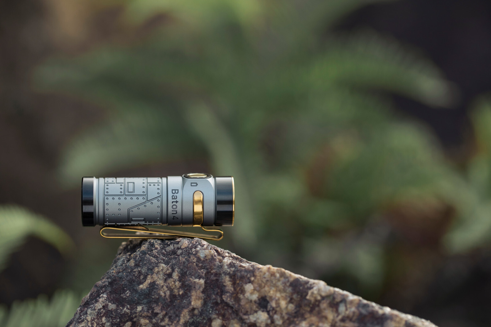 Olight Baton 4 Fighter Pilot EDC Waterproof Rechargeable Flashlight 1300 Lumens