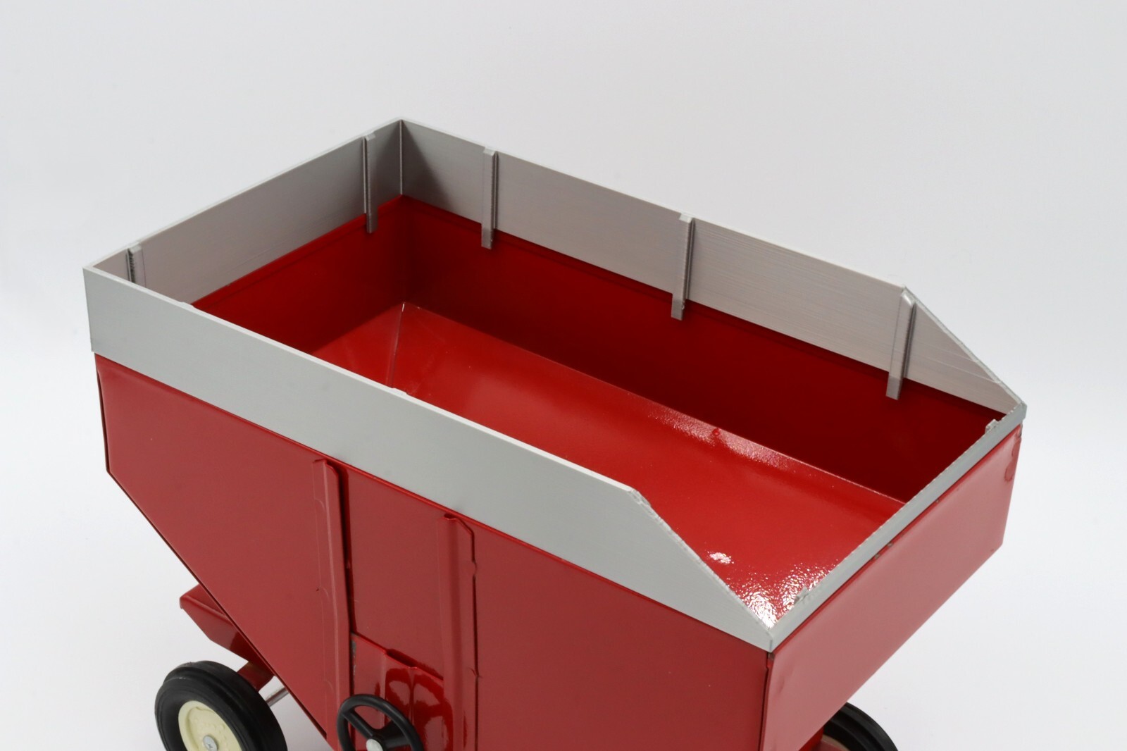 Gravity Wagon Extension with Cutout for Corn Picker - Ertl - For Gravity Wagons