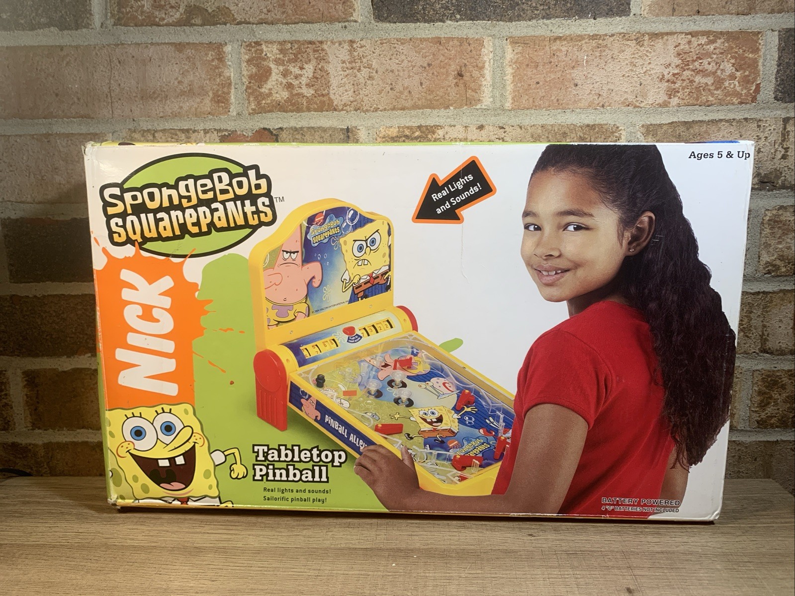 Spongebob Squarepants PINBALL ALLEY Tabletop 15" PINBALL GAME 2004 Collectibles