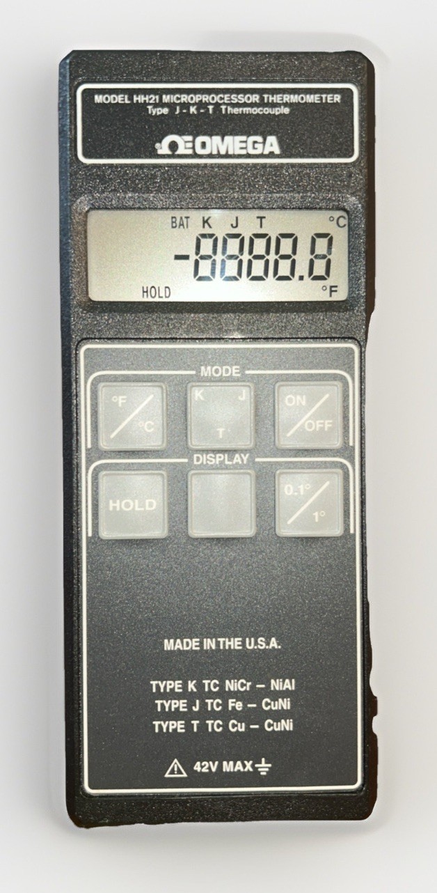 Omega HH21 Microprocessor Thermometer Type J-K-T Thermocouple / USED.   C10