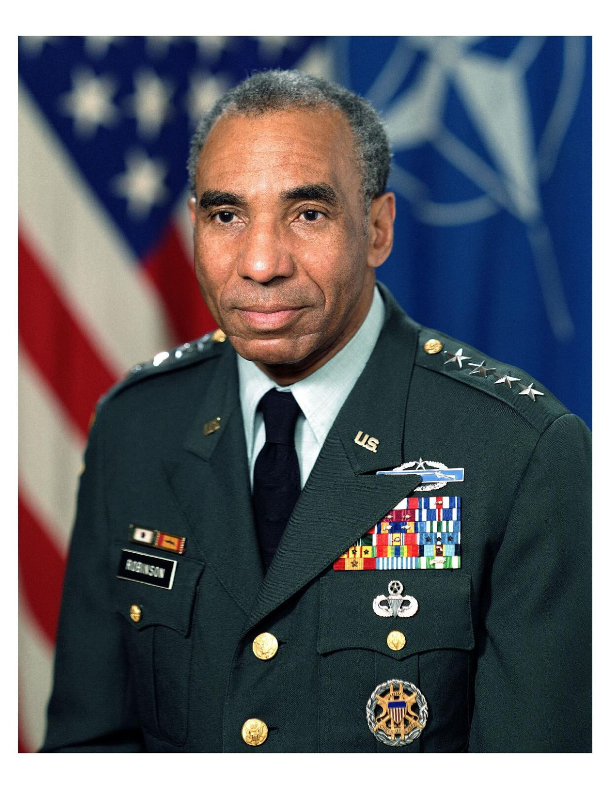 1984 United States Army General Roscoe Robinson, Jr. 8x10 Photo On 8.5" x 11"