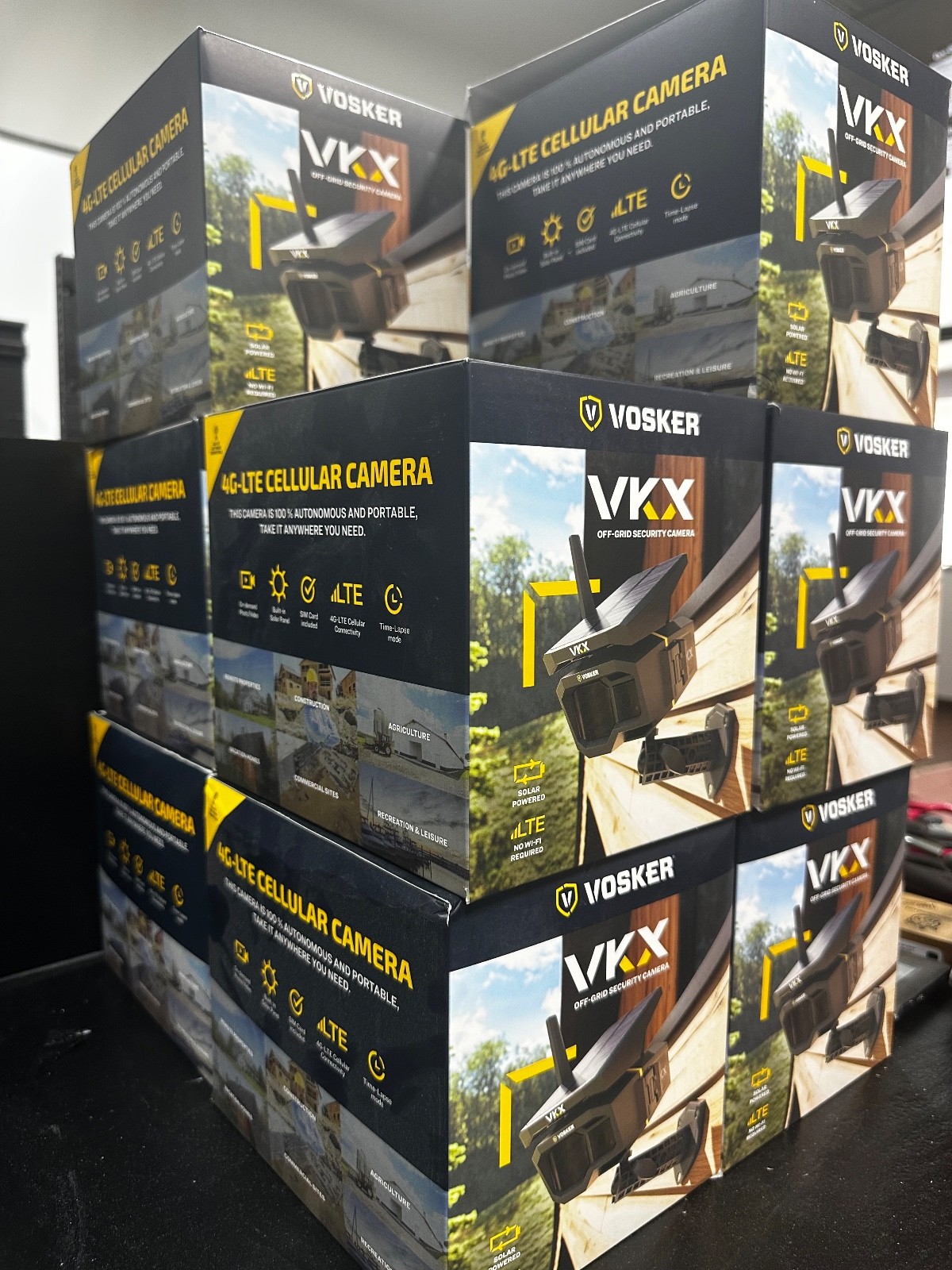 Vosker VKX Off-Grid Security Camera – Solar Powered LTE Camera (No WiFi Required