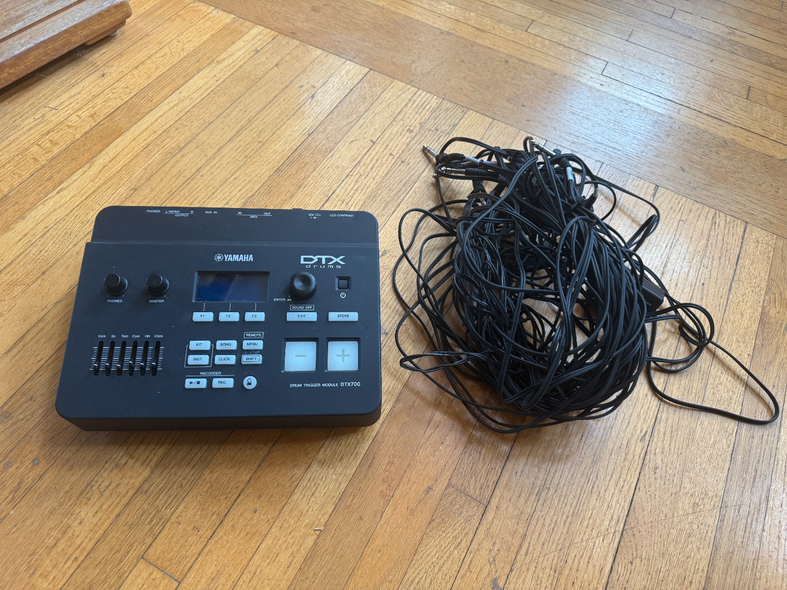 Yamaha DTX700 Electronic Drum Module w/ MANUAL